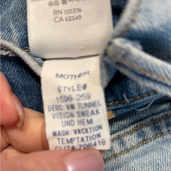 MOTHER High Waisted Tunnel Vision Sneak Undone Hem Straight Leg Jeans, Size 25 - Picture 10 of 10